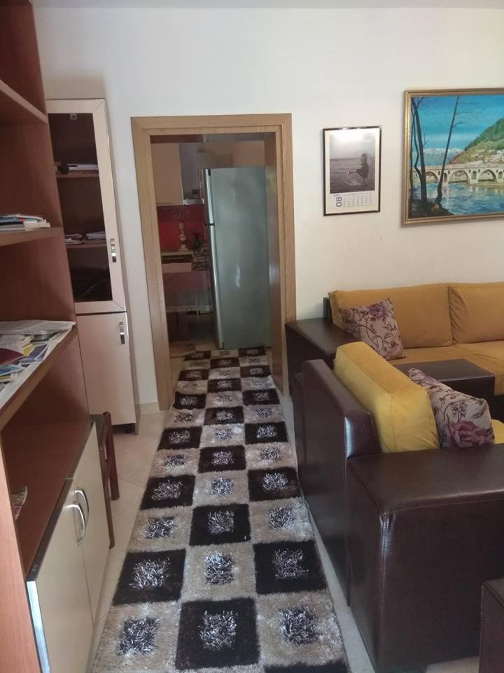 Guesthouse Hlias Gloria Berat Exterior foto